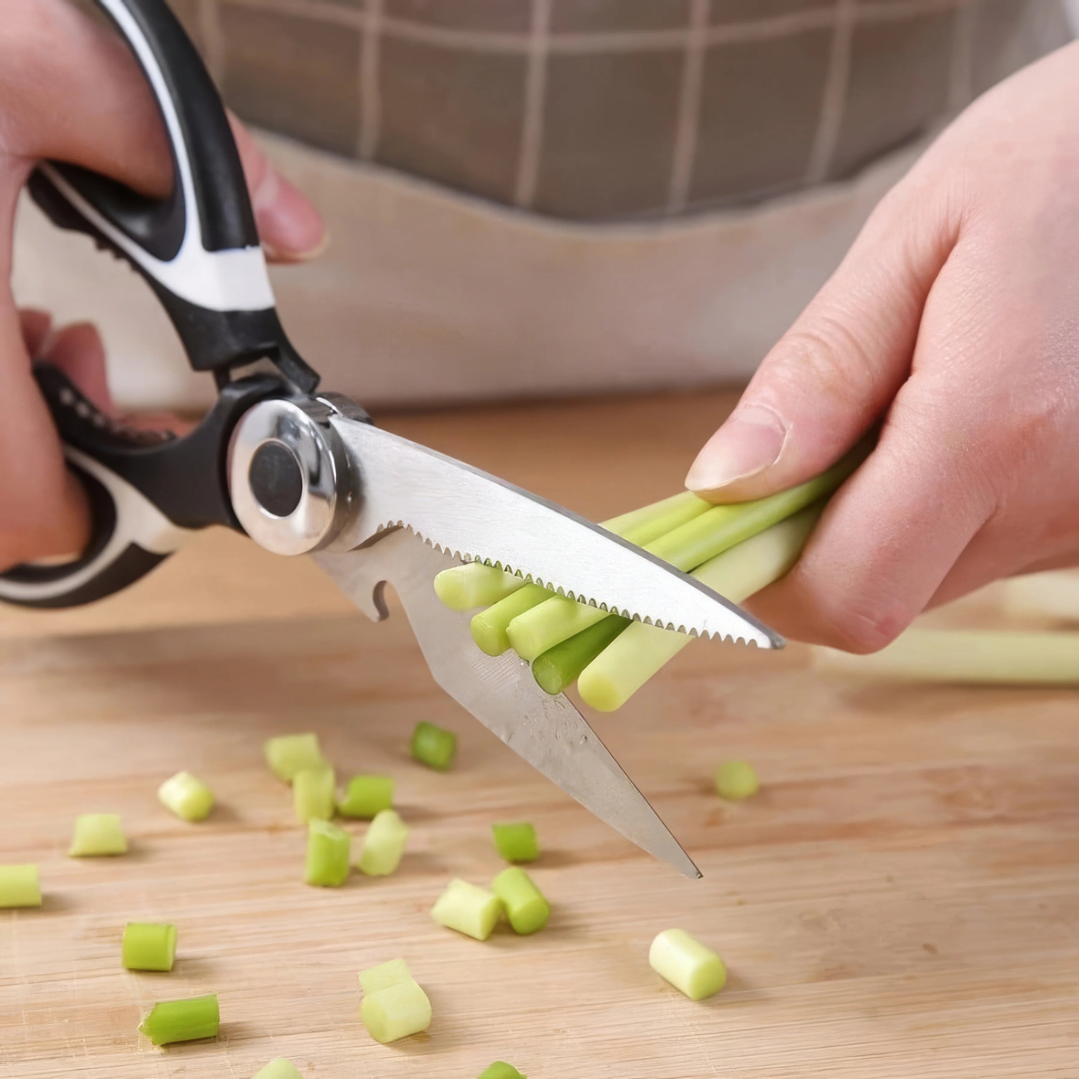Multifunction Kitchen Scissors – Heavy Duty Stainless Steel Shears with Bottle Opener & Nut Cracker | All-in-One Cooking Tool for Meat, Vegetables & Meal Prep
