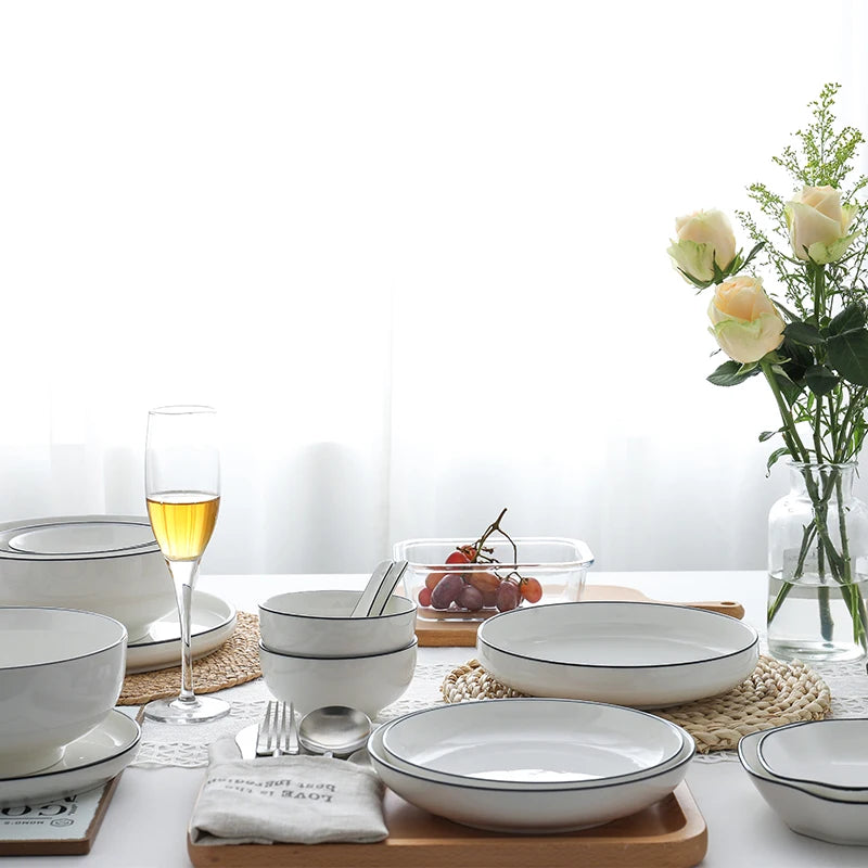 Modern Ceramic Dinner Plate – White Plate with Black Rim | Minimalist Round Dish for Rice, Salad, Pasta & Soup | Kitchen & Dining Tableware