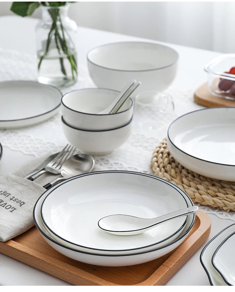 Modern Ceramic Dinner Plate – White Plate with Black Rim | Minimalist Round Dish for Rice, Salad, Pasta & Soup | Kitchen & Dining Tableware