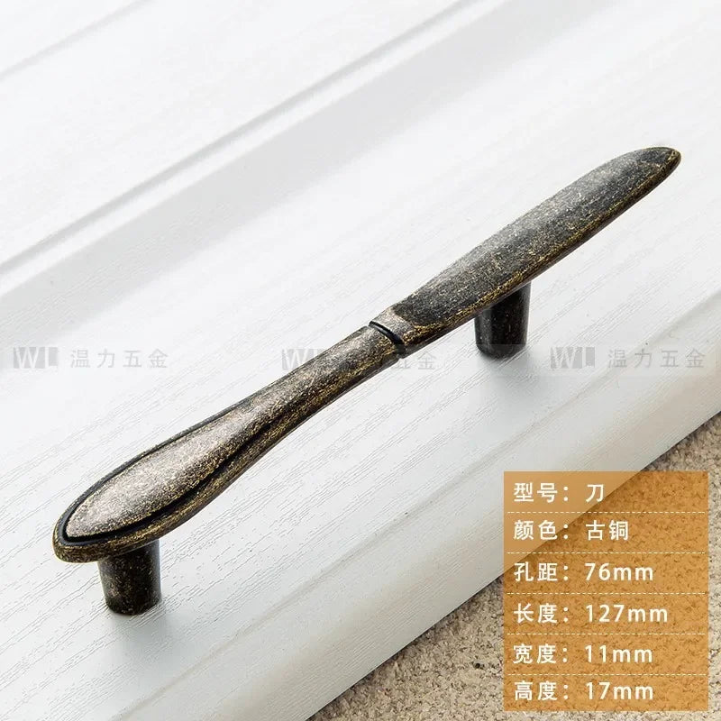 Zinc Alloy Creative Spoon Fork Knife Kitchen Cabinet Closet Furniture Door Knob Cabinet Pull Drawer Handles Cabinet Knob